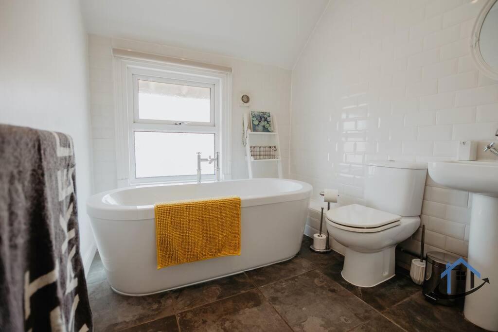 Indigo Snug - Gorgeous 2 Bed Flat In The Heart Of Cromer Buitenkant foto